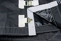 Lewis-Auger-Tarp-Slit-2_800